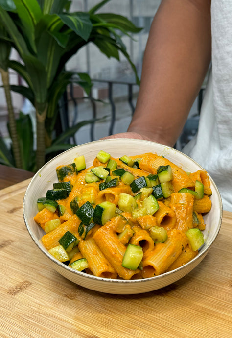 Pasta con curry e zucchine