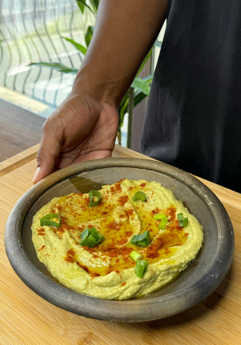 Hummus di ceci e avocado